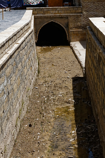 Mosquée Magoq-i Attari-001